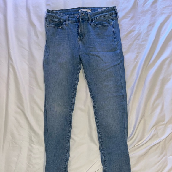 Levi’s 711 Skinny Jeans - Picture 2 of 4